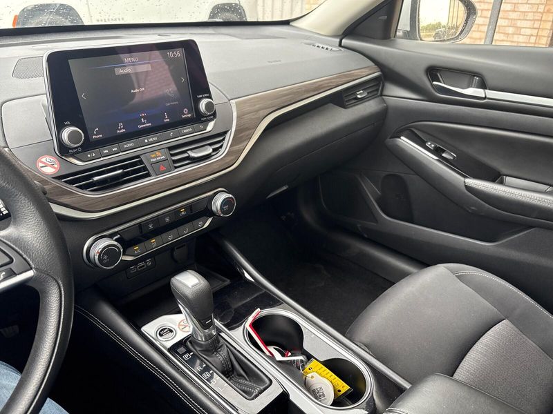 Used 2023 Nissan Altima 2.5 SVImage 12