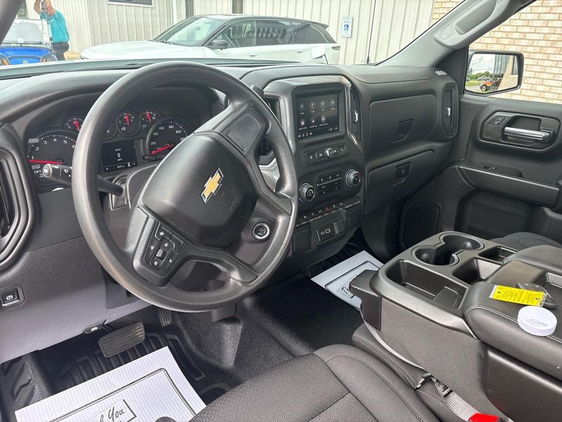 Used 2024 Chevrolet Silverado 1500 Work TruckImage 4