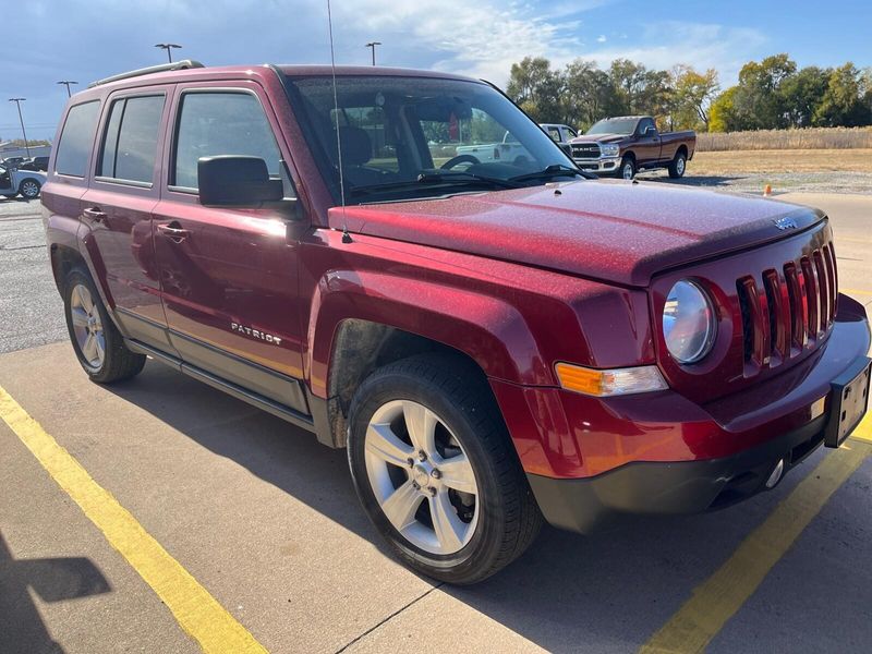 2017 Jeep Patriot LatitudeImage 10