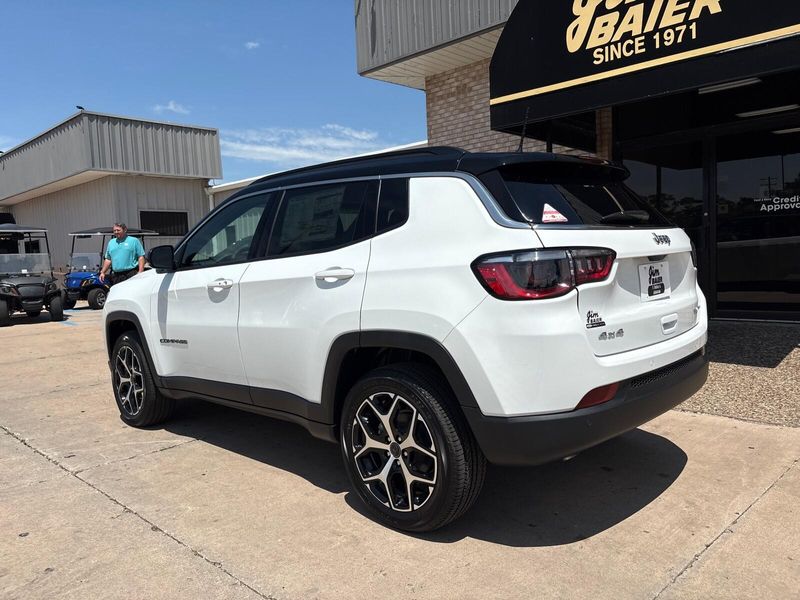 2025 Jeep Compass Limited 4x4Image 11