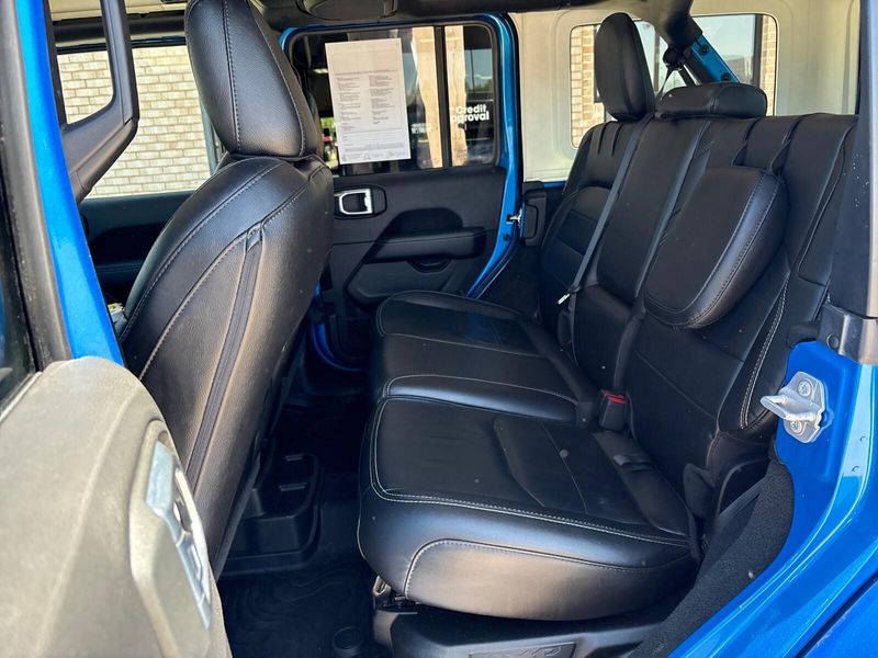 Used 2022 Jeep Wrangler 4xE Unlimited SaharaImage 4
