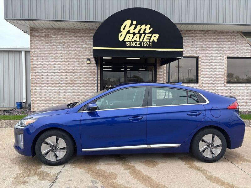Used 2021 Hyundai Ioniq Hybrid SEImage 2