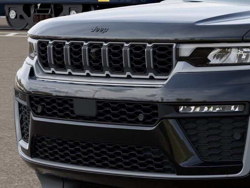 New 2026 Jeep Grand Cherokee L Limited Reserve 4x4Image 31