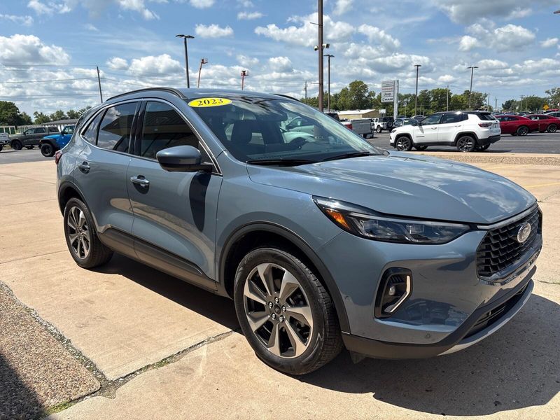 Used 2023 Ford Escape PlatinumImage 7