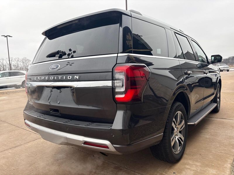 Used 2023 Ford Expedition LimitedImage 12