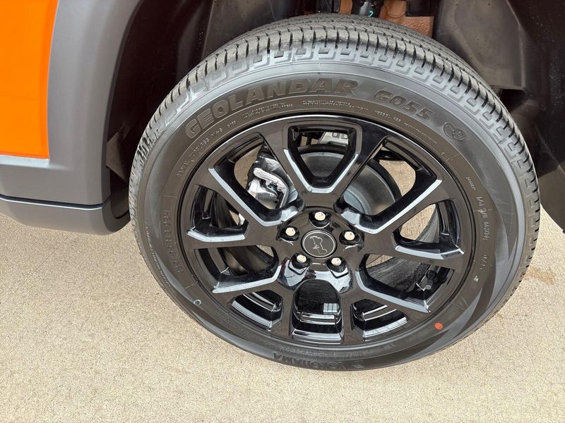 New 2026 Jeep Compass Latitude AltitudeImage 11