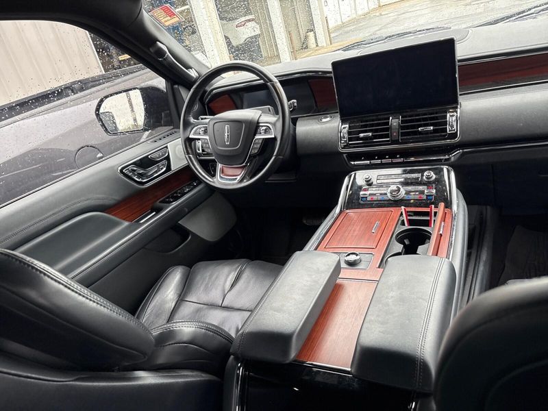 2022 Lincoln Navigator ReserveImage 7