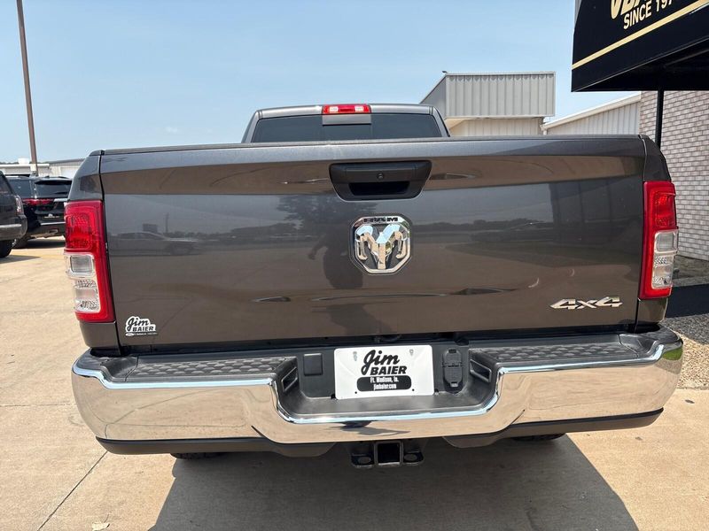 2022 RAM 3500 TradesmanImage 10