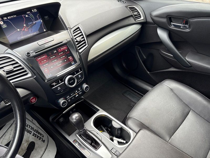 2017 Acura RDX w/Advance PkgImage 16