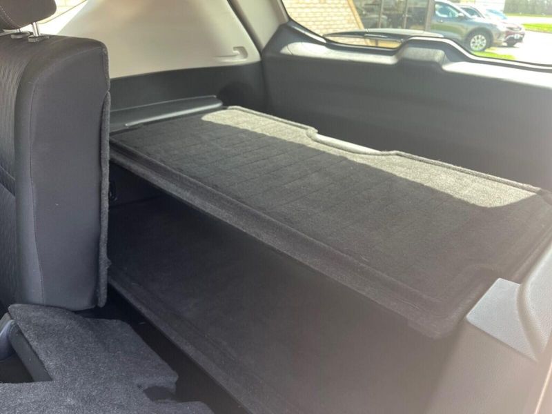 2019 Nissan Rogue SVImage 6