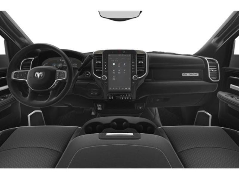 New 2027 RAM 2500 LaramieImage 4