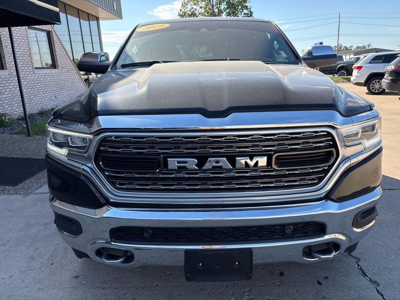 Used 2019 RAM 1500 LimitedImage 7