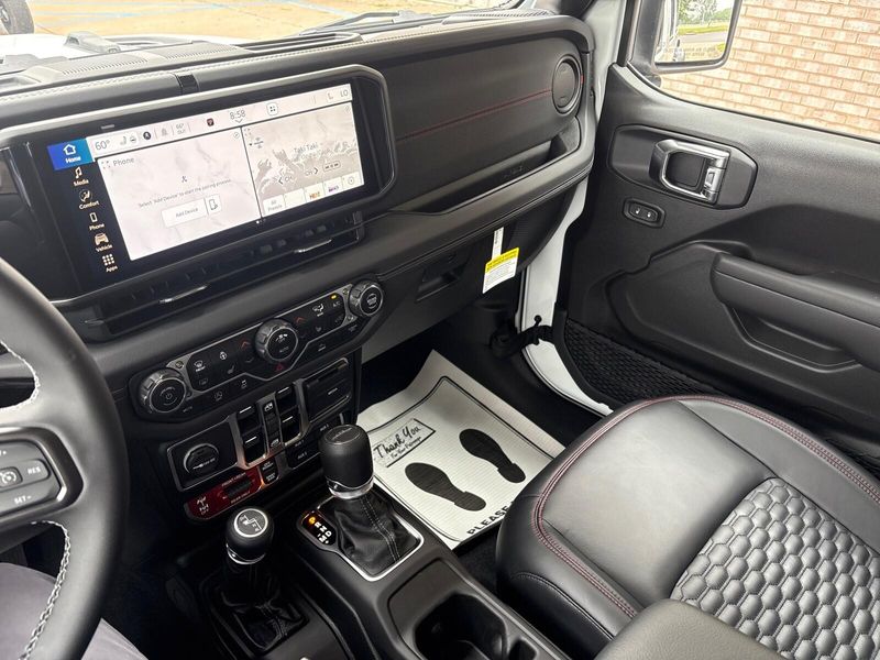 2025 Jeep Gladiator Rubicon 4x4Image 15