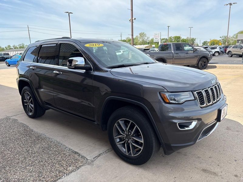 Used 2019 Jeep Grand Cherokee LimitedImage 8