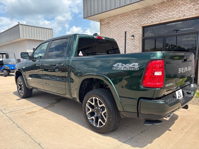 New 2027 RAM 1500 Laramie Crew Cab 4x4 5