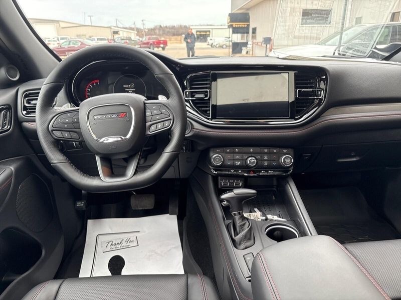 New 2026 Dodge Durango Gt Plus Awd Hemi V8Image 6