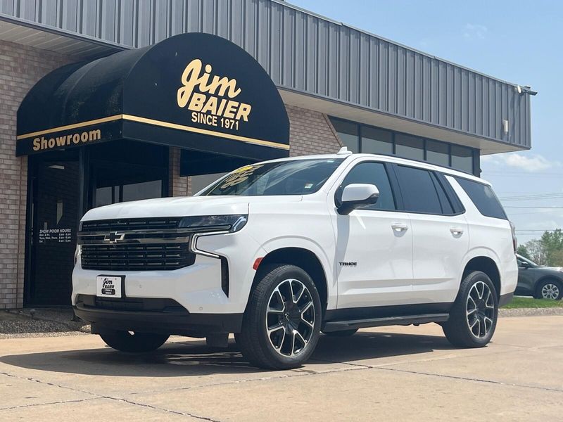 2022 Chevrolet Tahoe RSTImage 1