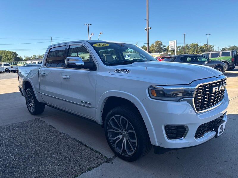 Used 2025 RAM 1500 TungstenImage 9
