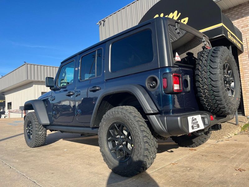 2025 Jeep Wrangler 4-door WillysImage 10