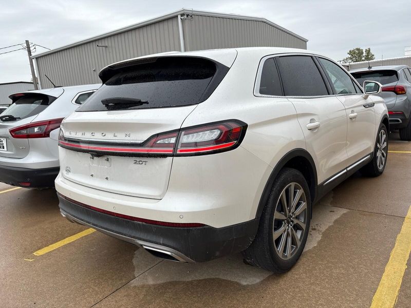 2019 Lincoln Nautilus SelectImage 7