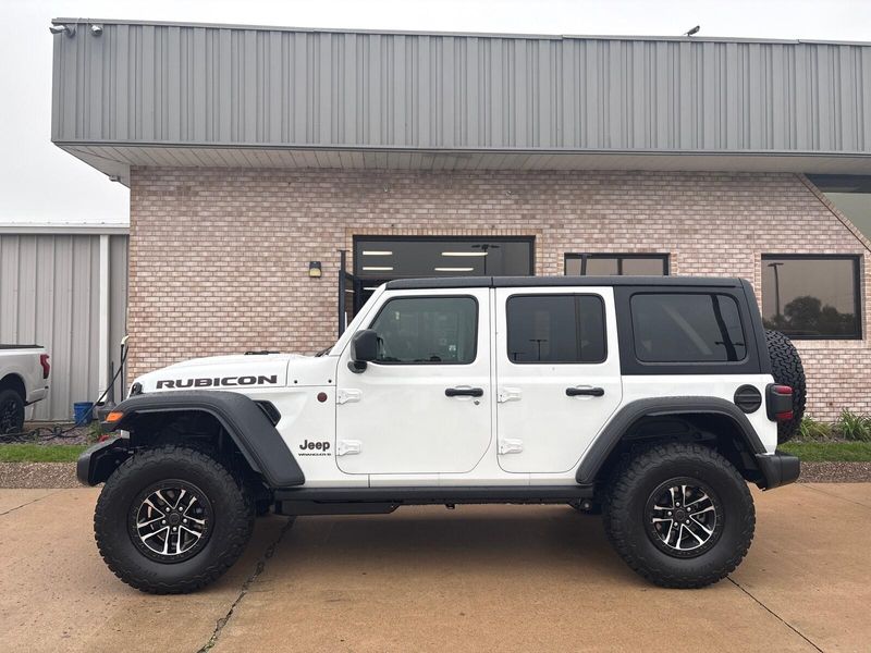 New 2027 Jeep Wrangler RubiconImage 2