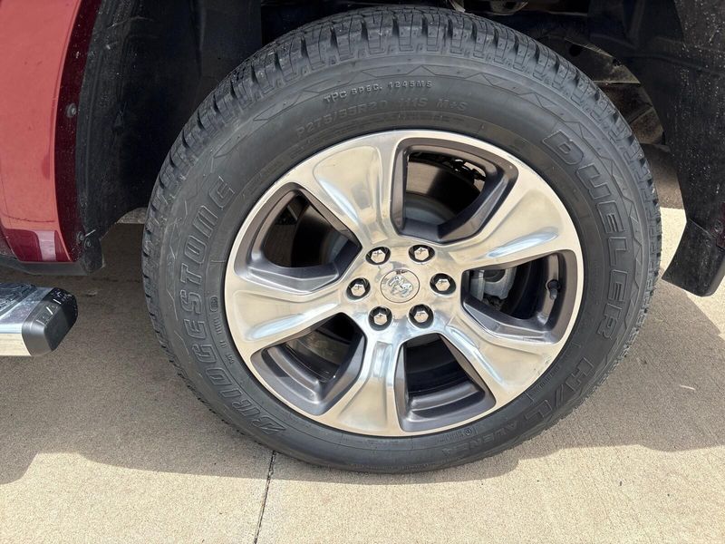 2022 RAM 1500 LaramieImage 26