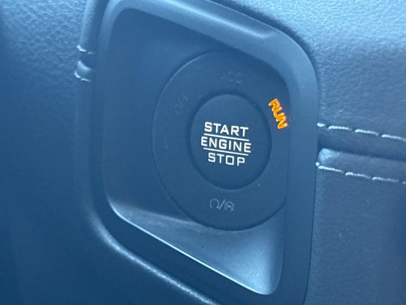 Used 2024 Jeep Wrangler SaharaImage 18