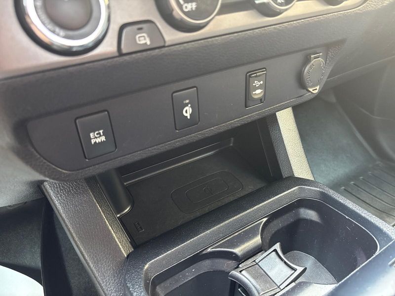 Used 2017 Toyota Tacoma TRD Off RoadImage 20