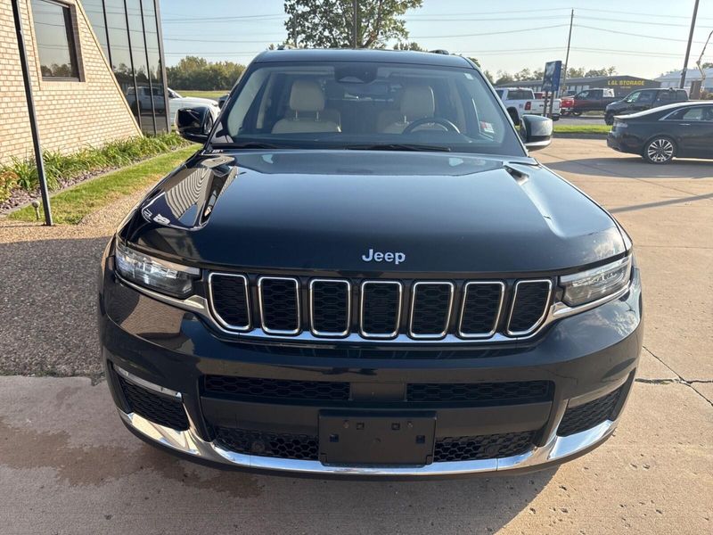 Used 2021 Jeep Grand Cherokee L LimitedImage 8