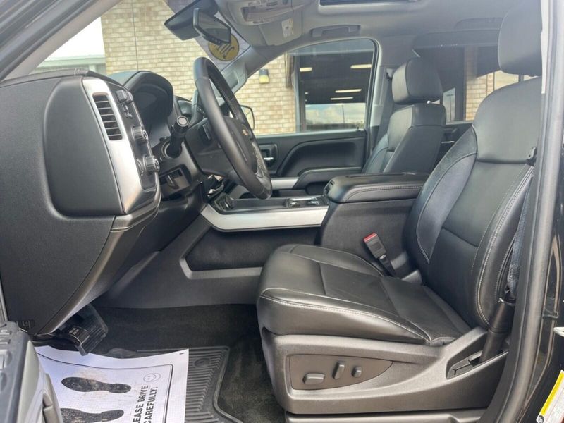 2017 Chevrolet Silverado 1500 LTZImage 3