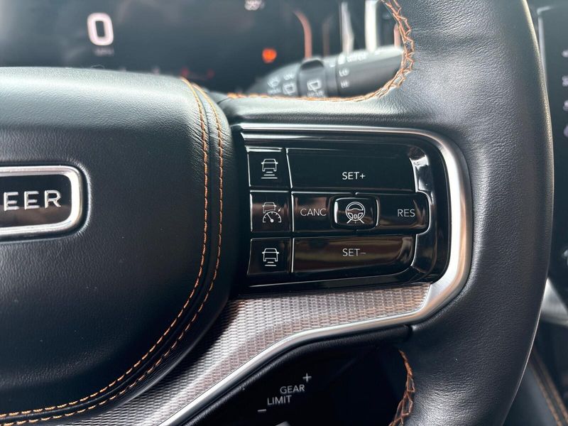 2022 Jeep Grand Wagoneer Series IIIImage 20