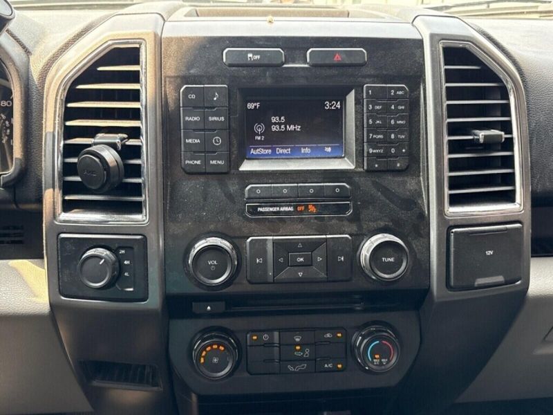 2016 Ford F-150 XLTImage 15