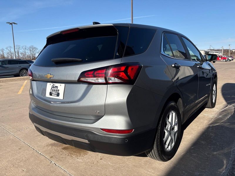 Used 2024 Chevrolet Equinox LTImage 8