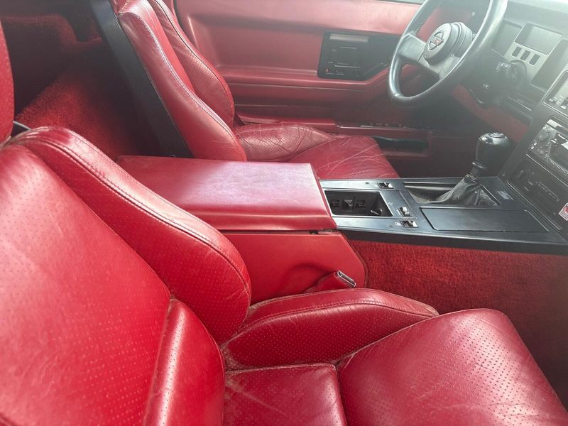 Used 1986 Chevrolet Corvette Image 4