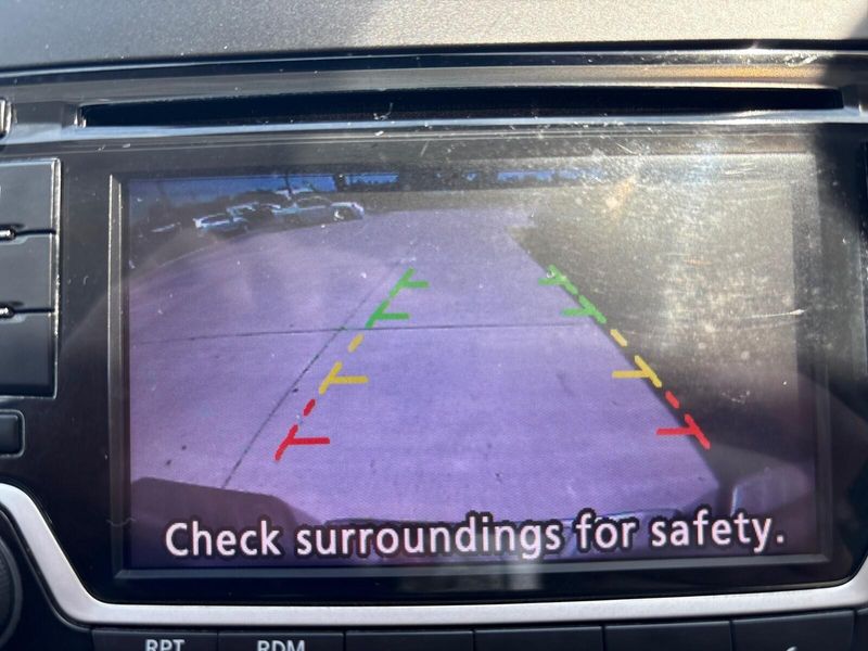Used 2017 Nissan Frontier SV V6Image 18