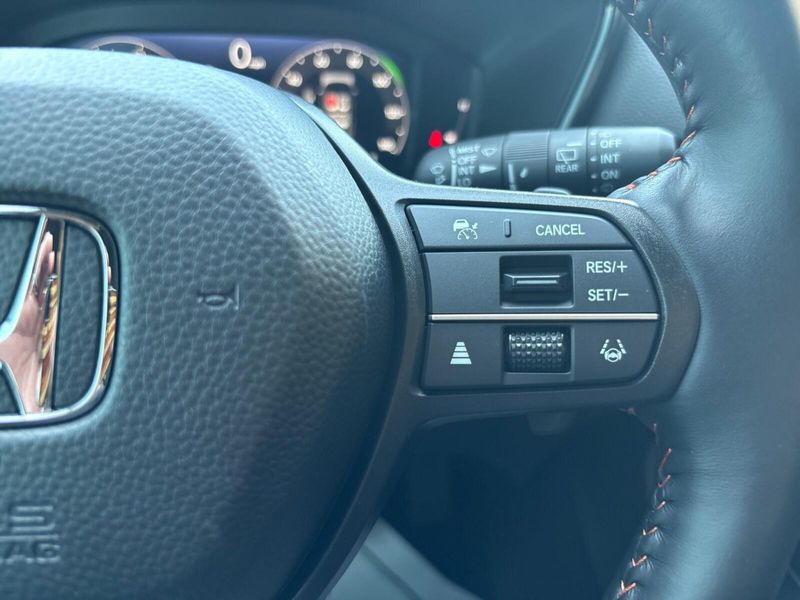 Used 2026 Honda CR-V Hybrid Sport-LImage 16