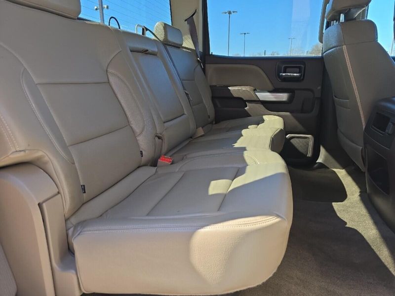2018 Chevrolet Silverado 1500 LTImage 14