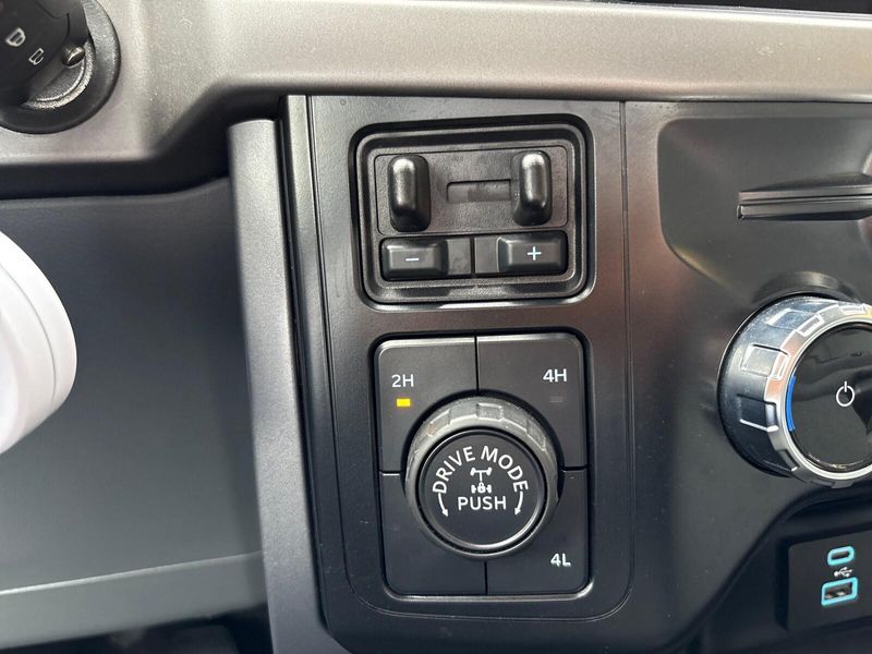 2024 Ford F-150 XLTImage 19