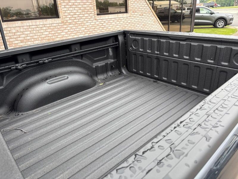 2025 RAM 1500 Big Horn Crew Cab 4x4 5