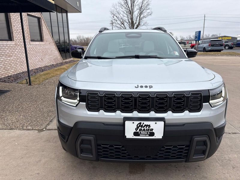 New 2026 Jeep Cherokee Limited 4x4Image 6