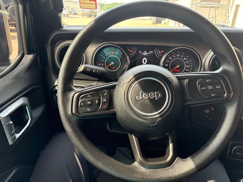 Used 2020 Jeep Wrangler Sport SImage 14