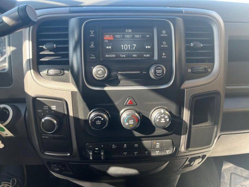 2017 RAM 2500 TradesmanImage 16