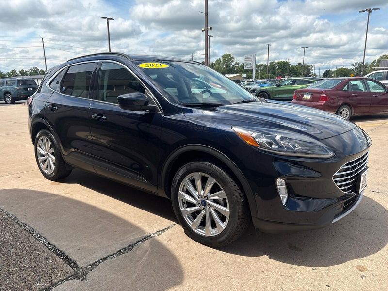 Used 2021 Ford Escape TitaniumImage 7