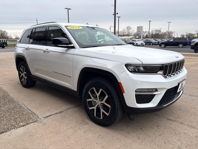 Used 2024 Jeep Grand Cherokee LimitedImage 8