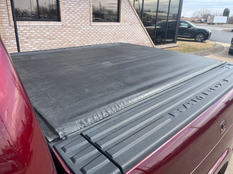 2022 RAM 1500 LaramieImage 13