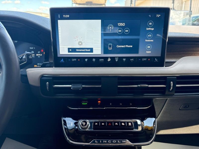 Used 2023 Lincoln Corsair ReserveImage 18