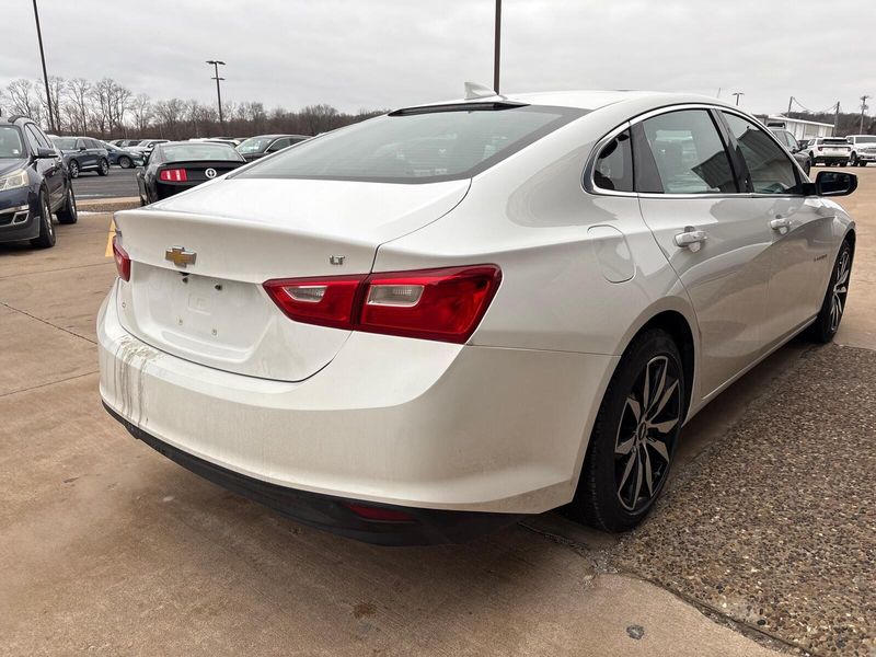 Used 2016 Chevrolet Malibu LTImage 9