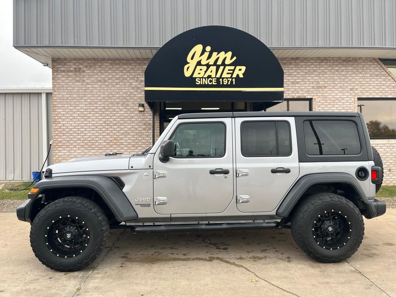 2019 Jeep Wrangler Unlimited SportImage 2