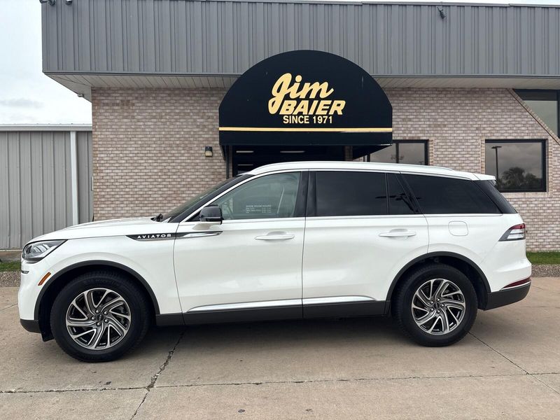 2021 Lincoln Aviator StandardImage 2