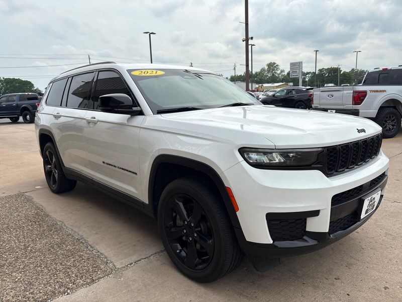 2021 Jeep Grand Cherokee L AltitudeImage 9